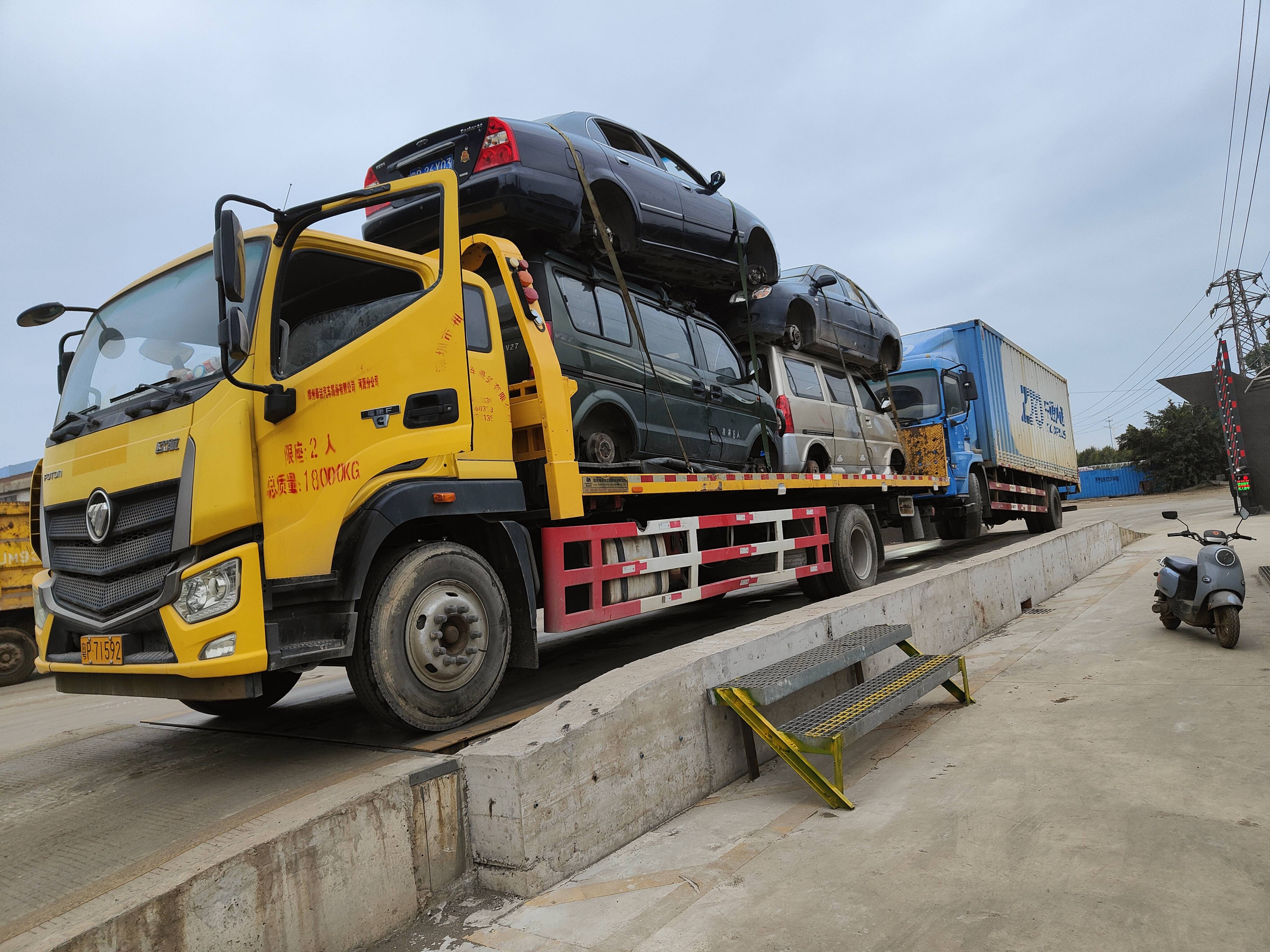 8b3a9cda016336d4de05d973f83445fe8833